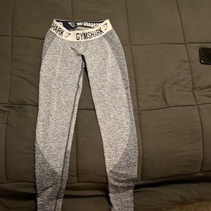blue barely worn gymshark leggings